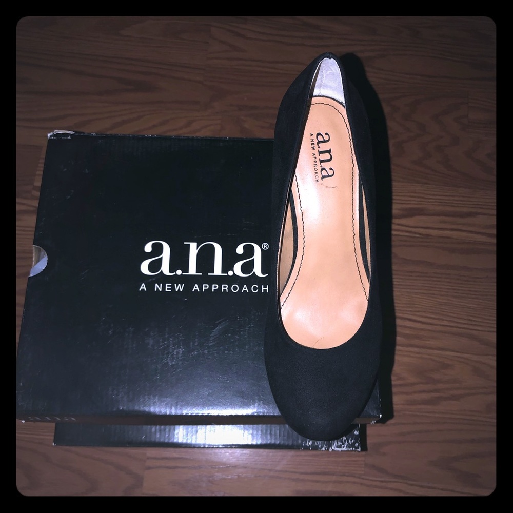 New ANA Kenny Wedges Sz 7.5 Black